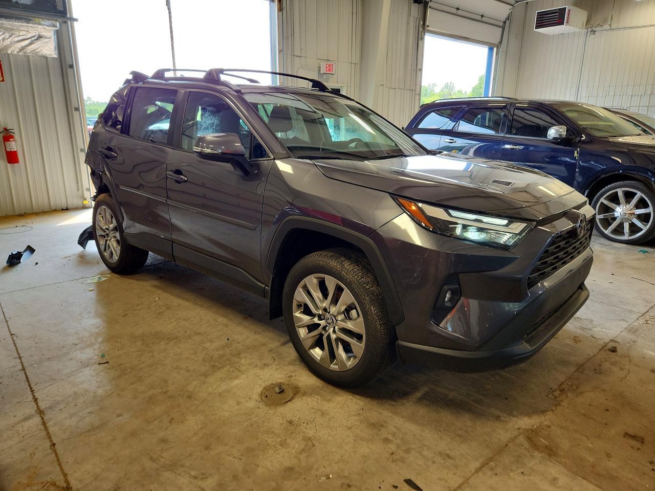 2025 Toyota Rav4 Xle Premium - Image 4