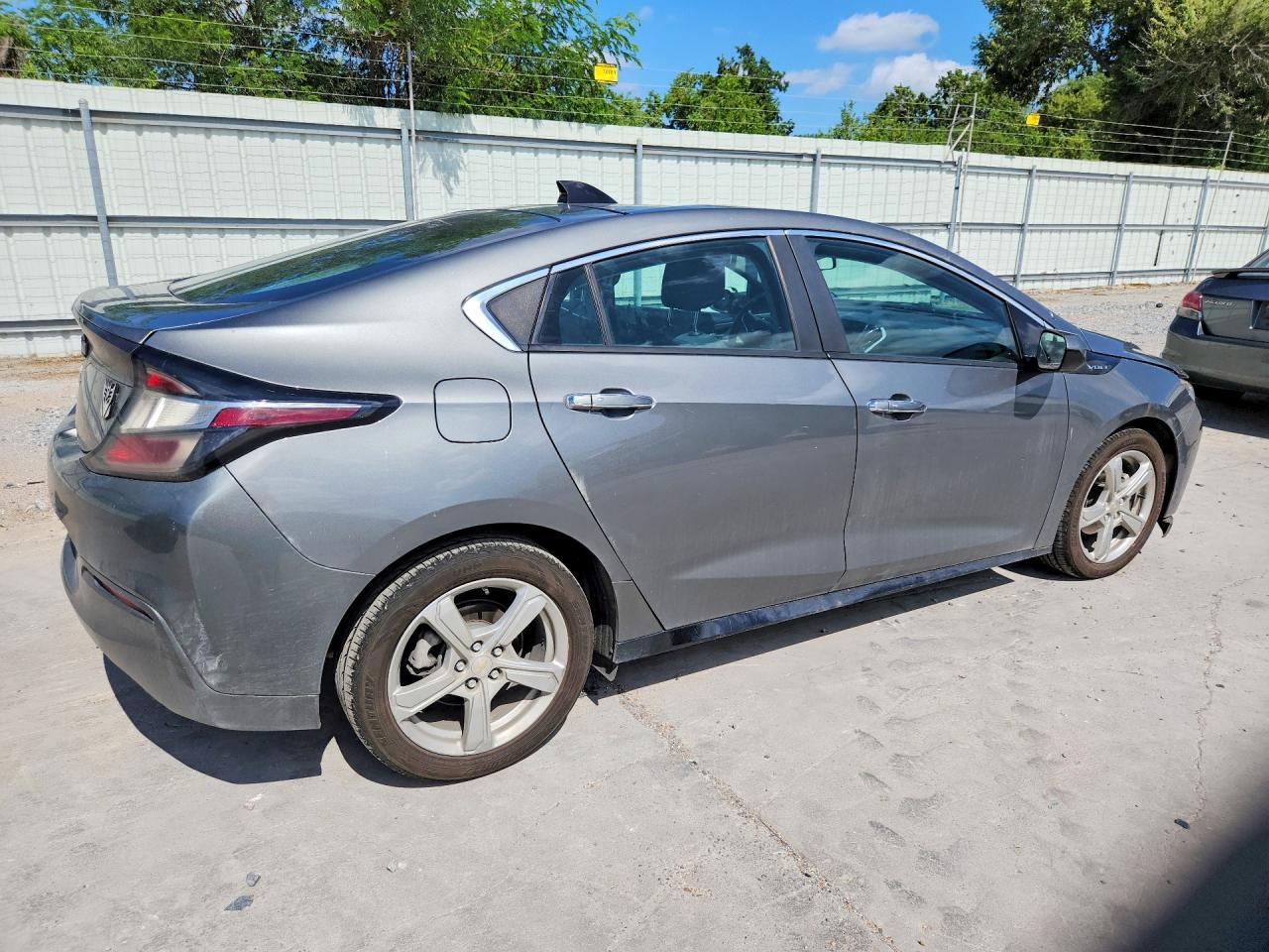 2017 Chevrolet Volt Lt - Фото 3