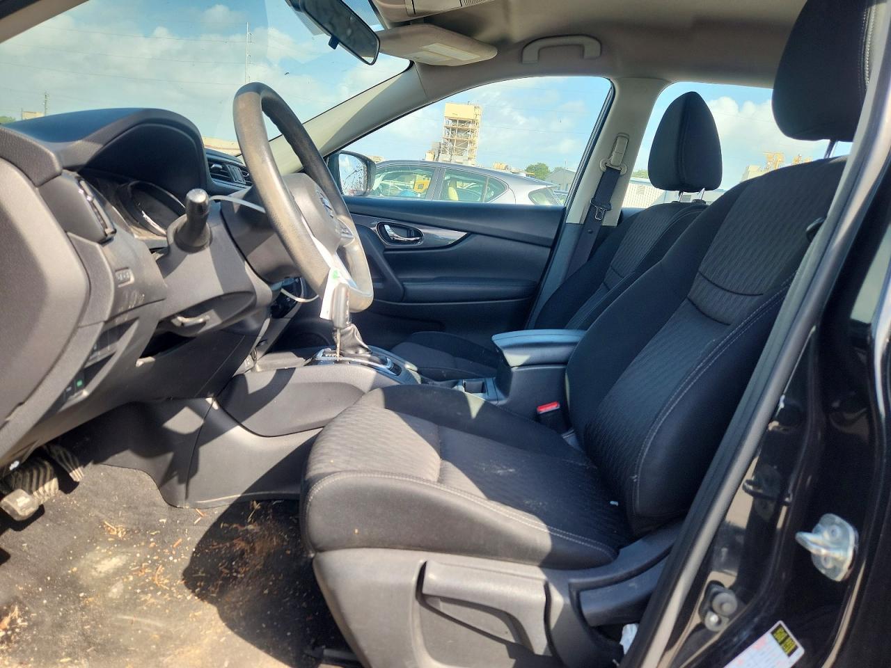 2017 Nissan Rogue S - Image 7