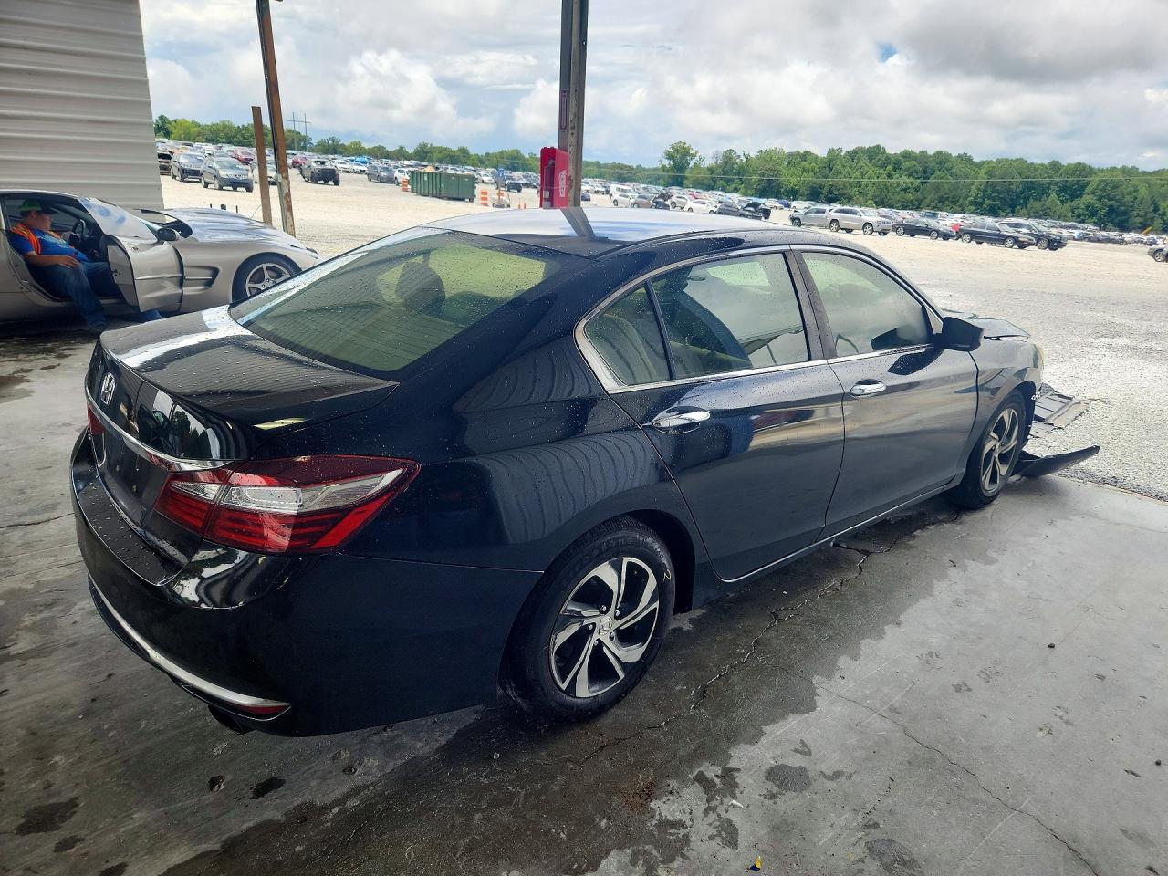 2016 Honda Accord Lx - Фото 3