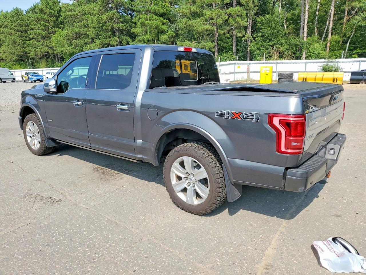 2016 Ford F150 Supercrew - Фото 2