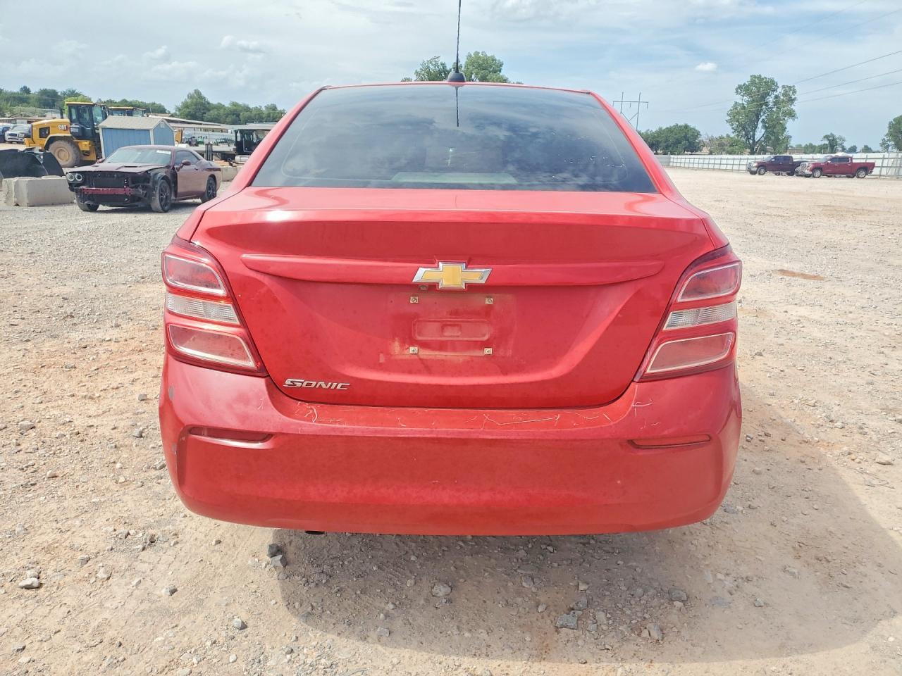 2018 Chevrolet Sonic Ls - Image 6