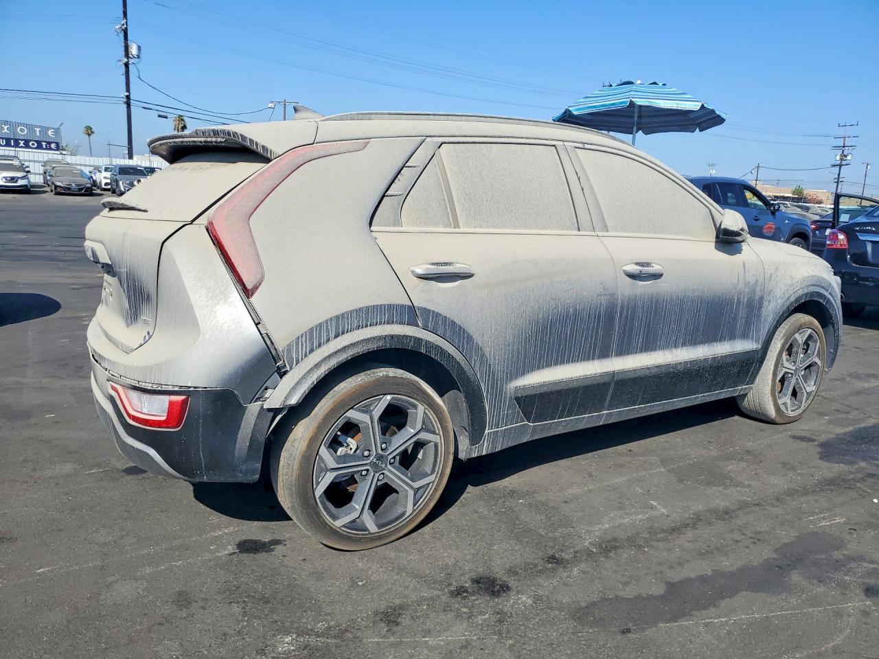 2024 Kia Niro Ex - Image 3