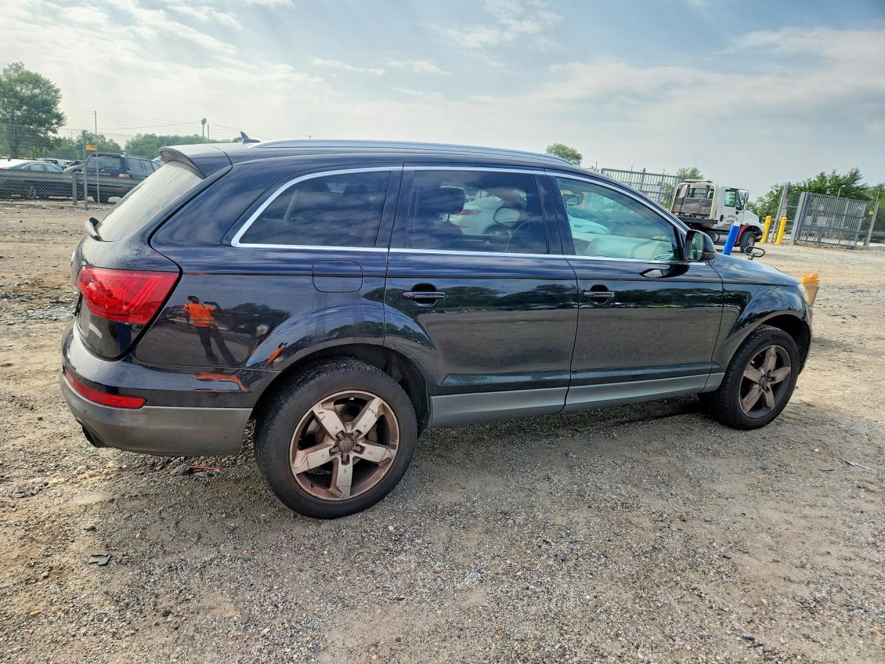 2013 Audi Q7 Premium Plus - Фото 3