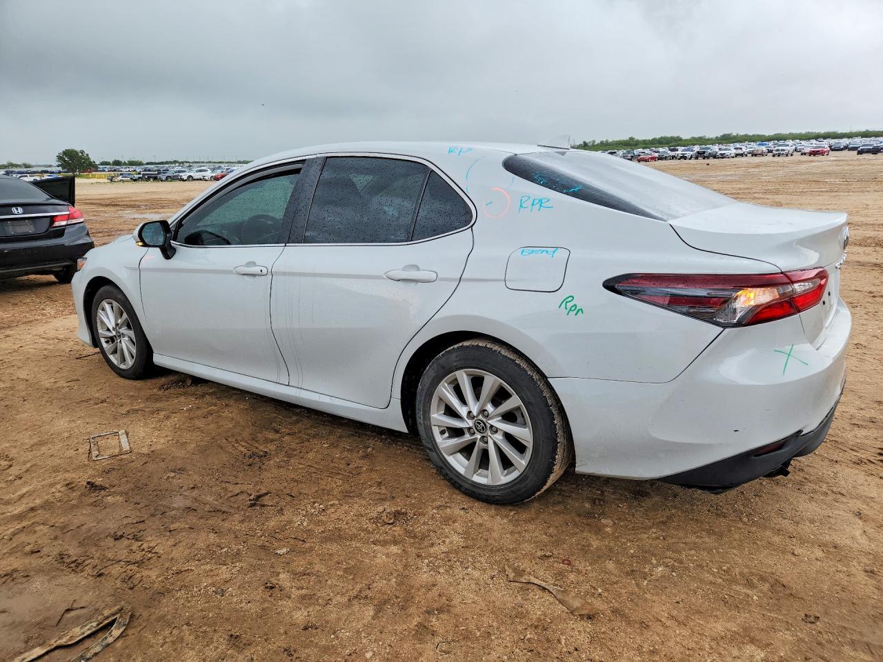 2023 Toyota Camry Le - Image 2