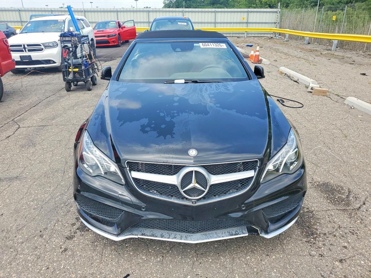 2015 Mercedes-Benz E 550 - Фото 5