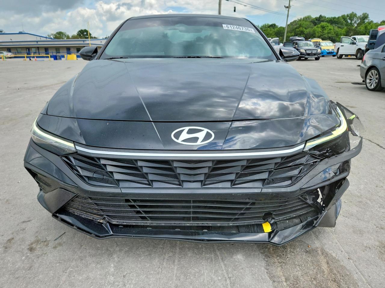 2026 Hyundai Elantra Sel Sport - Image 5
