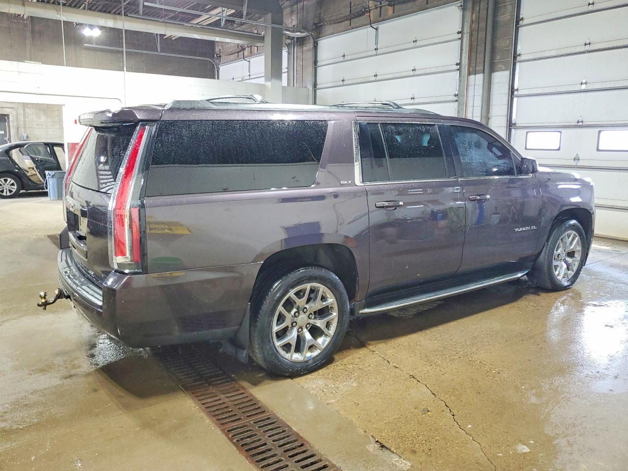 2016 GMC Yukon Xl K1500 Slt - Фото 3