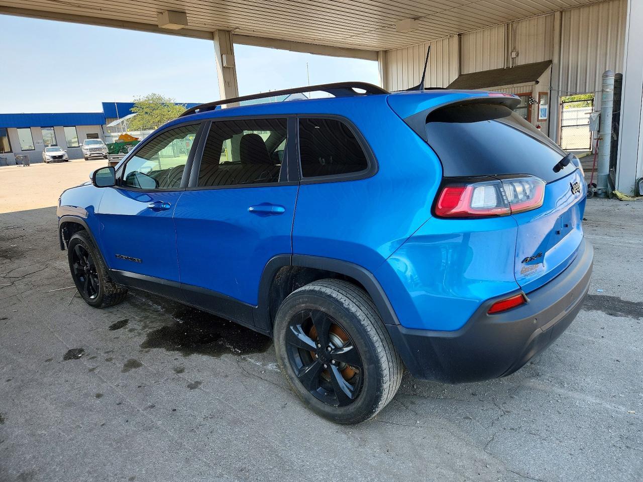 2020 Jeep Cherokee Latitude Plus - Image 2