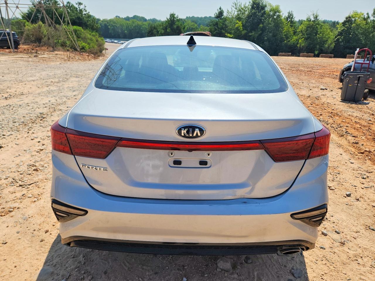 2021 Kia Forte Lxs - Image 6