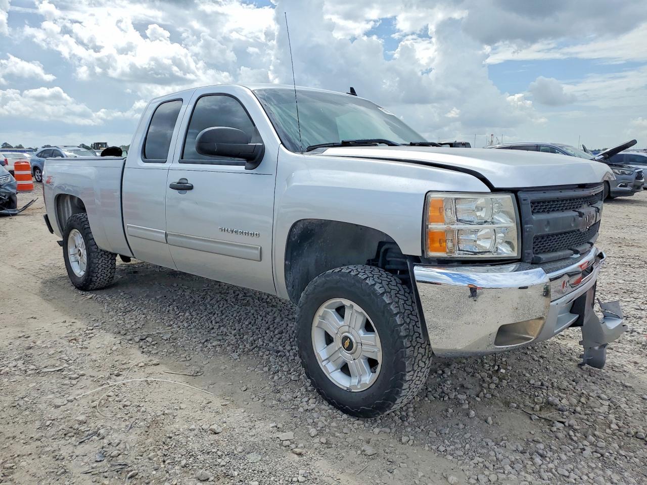 2013 Chevrolet Silverado K1500 Lt - Image 4