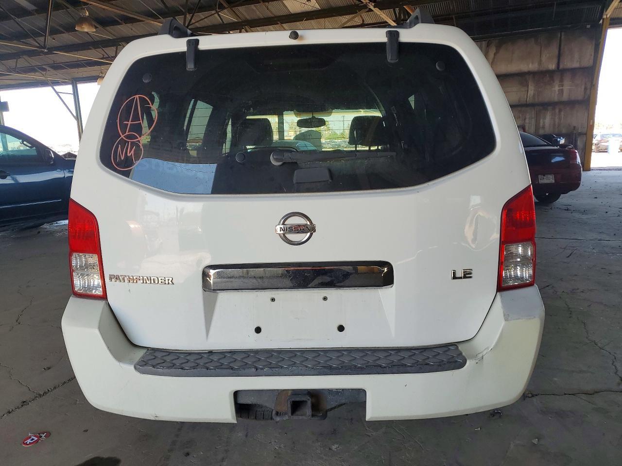 2005 Nissan Pathfinder Xe - Фото 6