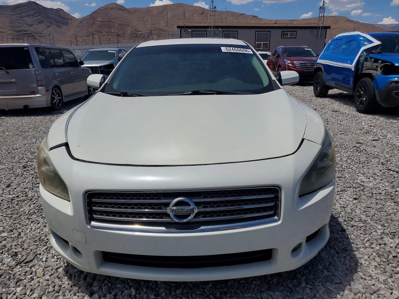 2014 Nissan Maxima 3.5 S - Image 5