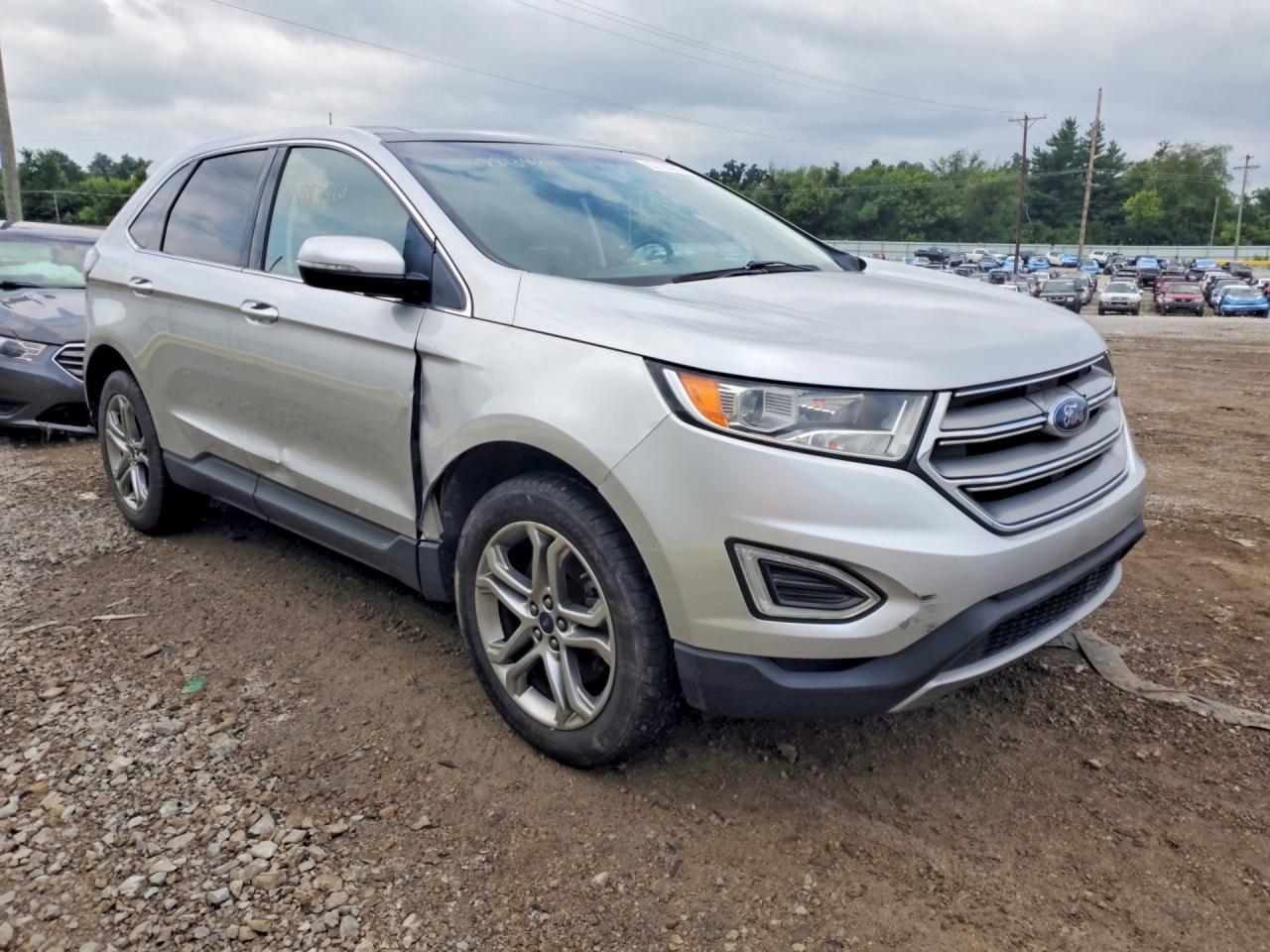 2017 Ford Edge Titanium - Фото 4