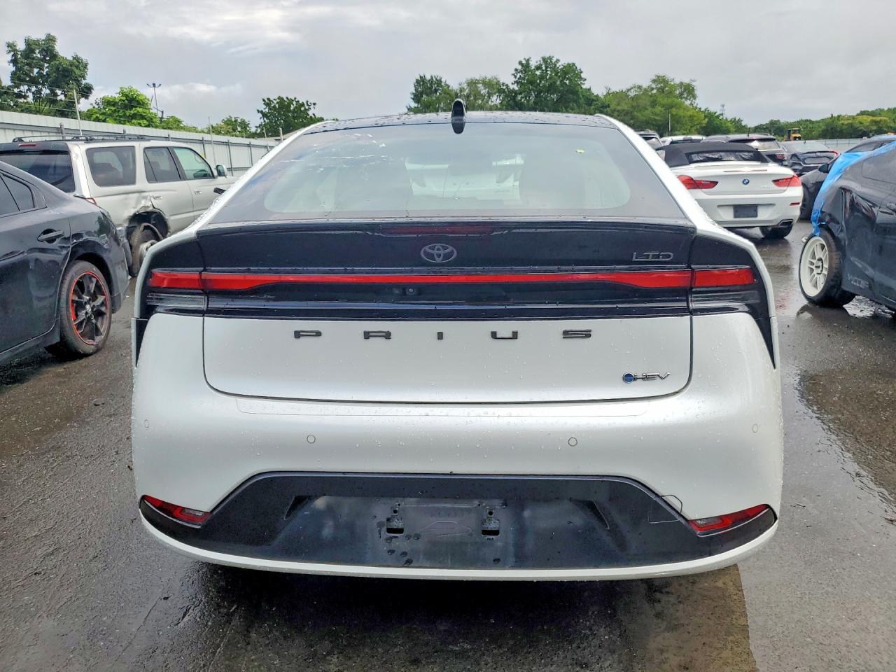 2023 Toyota Prius Limited - Фото 6