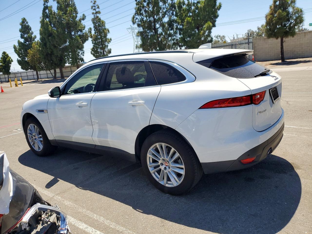 2019 Jaguar F-Pace Prestige - Фото 2
