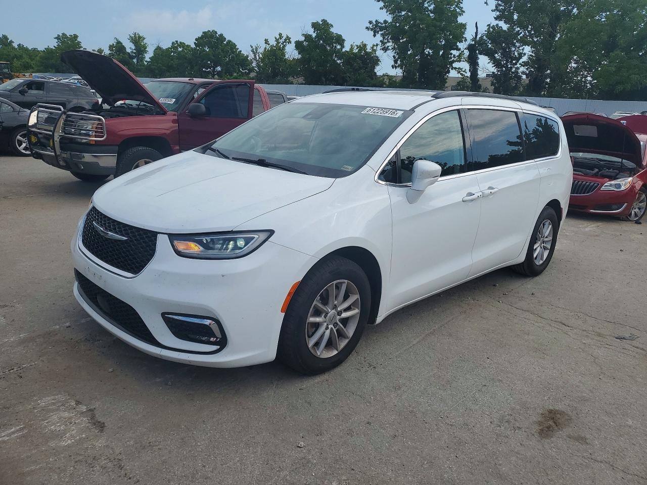 2022 Chrysler Pacifica Touring L