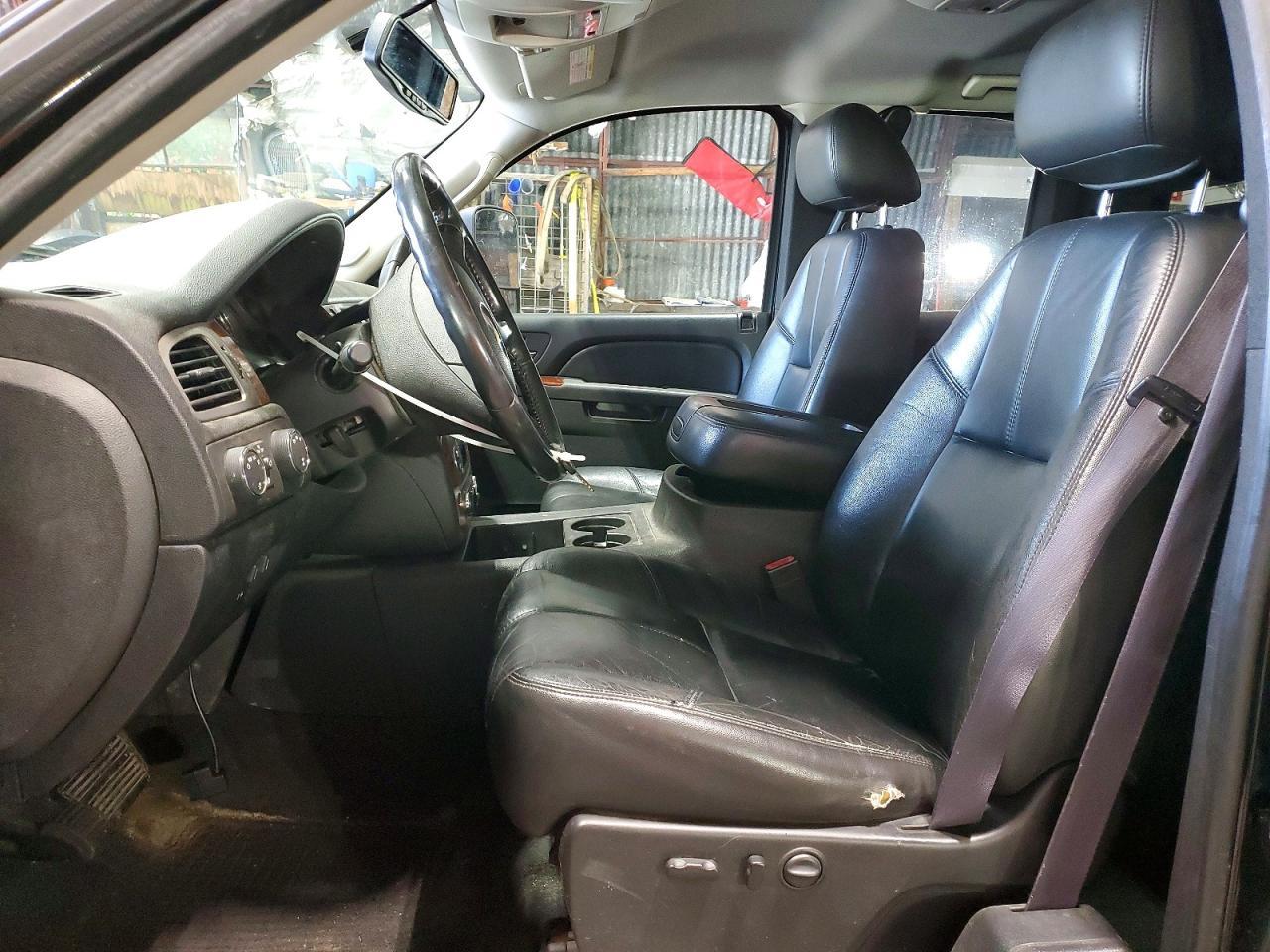 2011 Chevrolet Silverado K3500 Ltz - Image 7