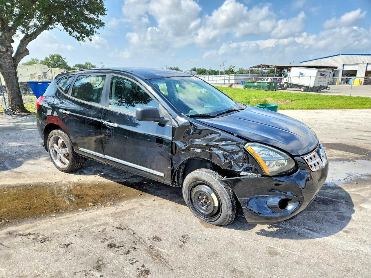 2014 Nissan Rogue Select S - Фото 4
