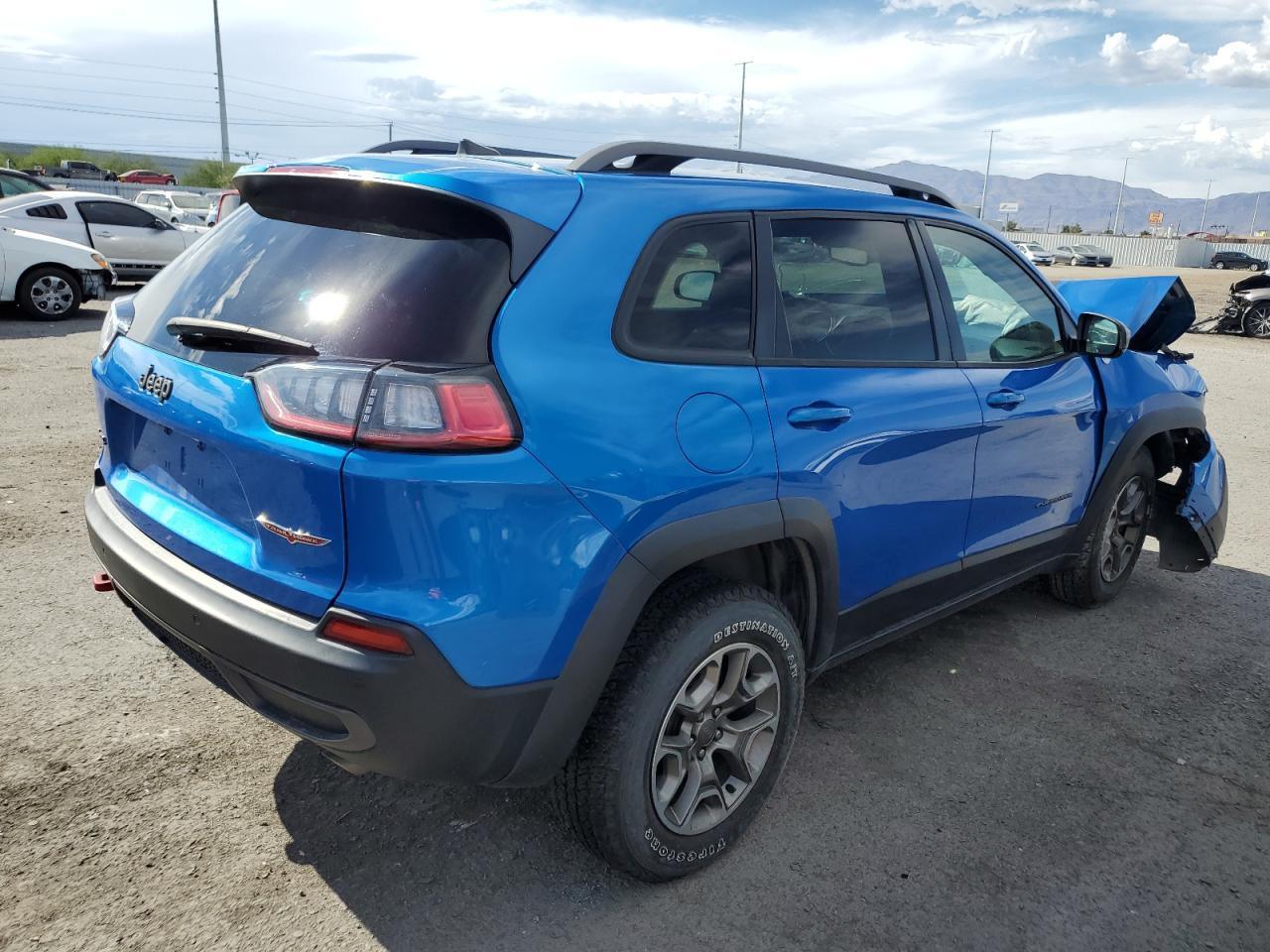2020 Jeep Cherokee Trailhawk - Фото 3