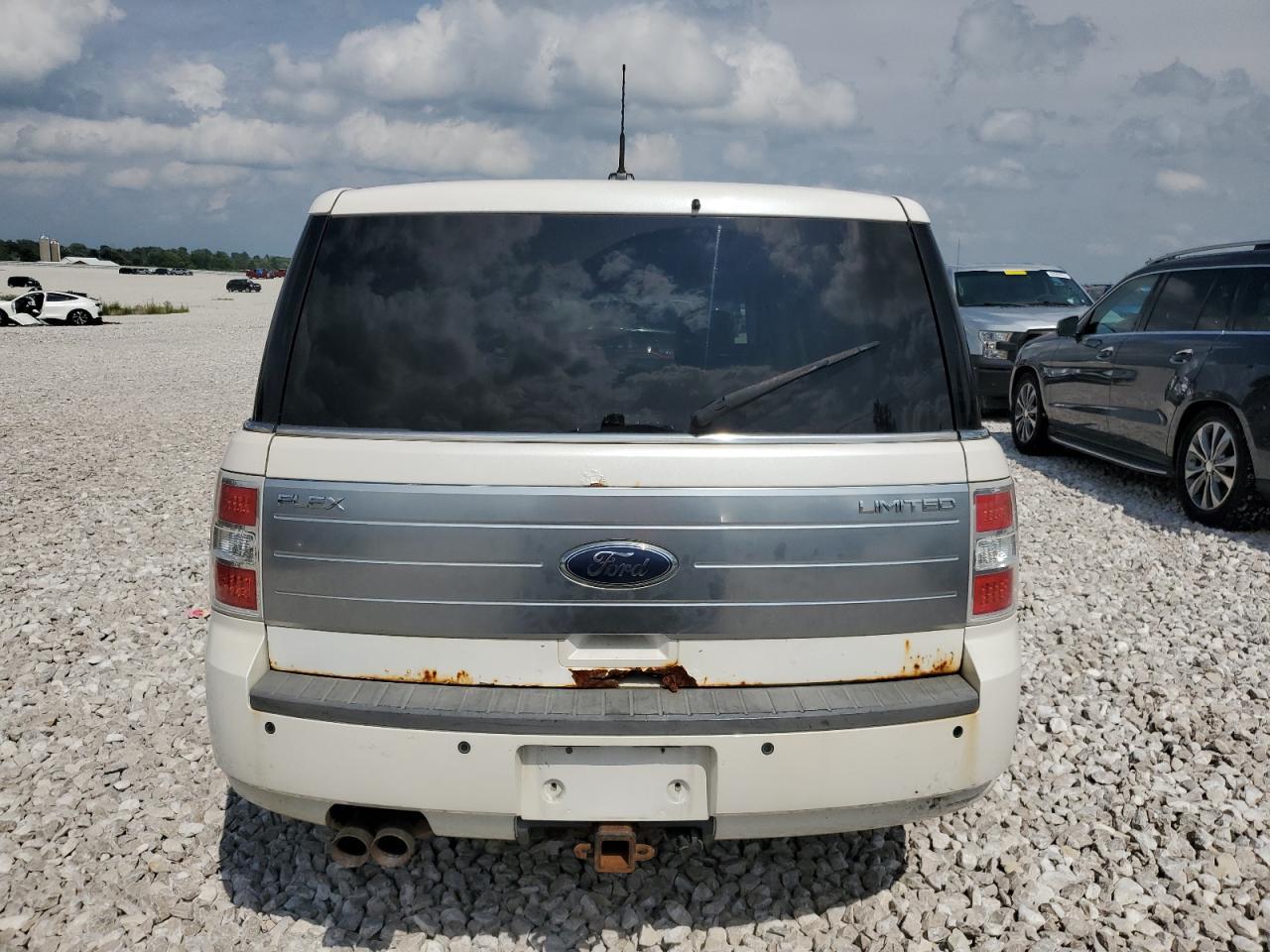 2009 Ford Flex Limited - Image 6