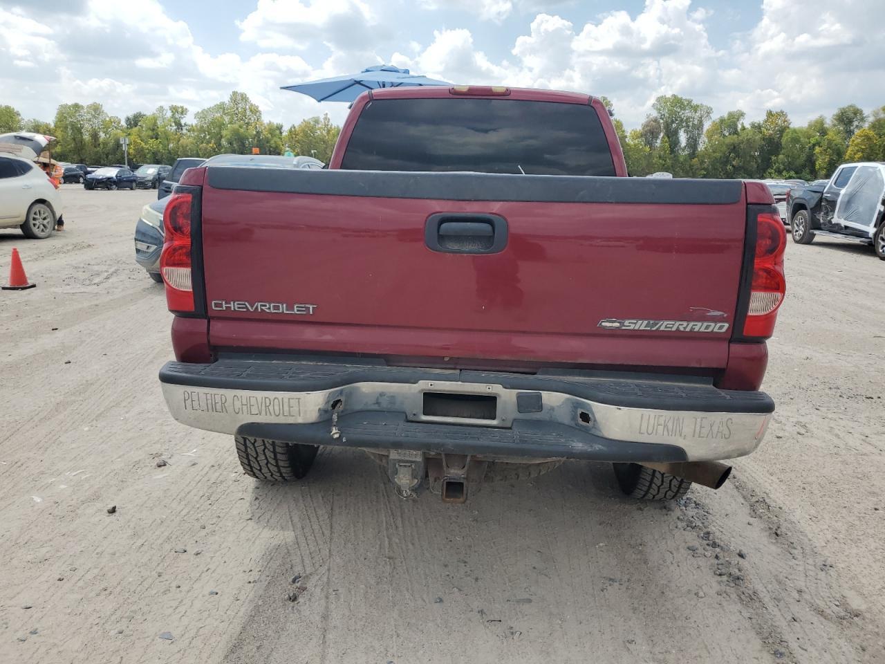 2004 Chevrolet Silverado C2500 Heavy Duty - Фото 6