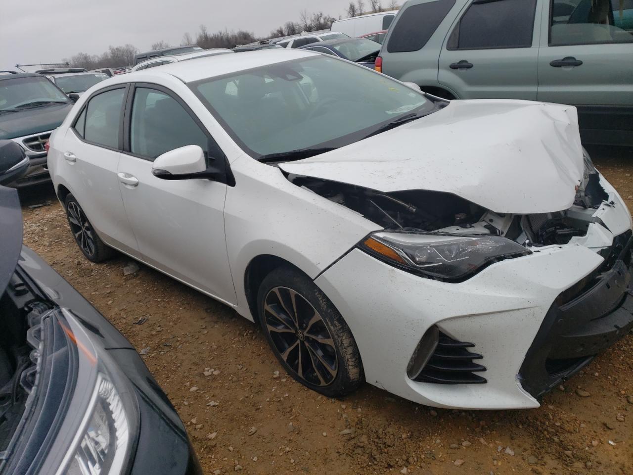 2017 Toyota Corolla L - Фото 4
