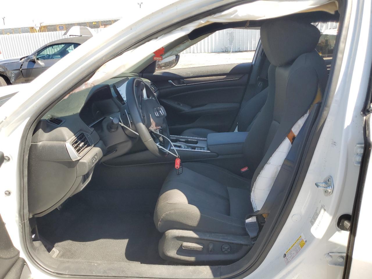 2022 Honda Accord Sport - Image 7