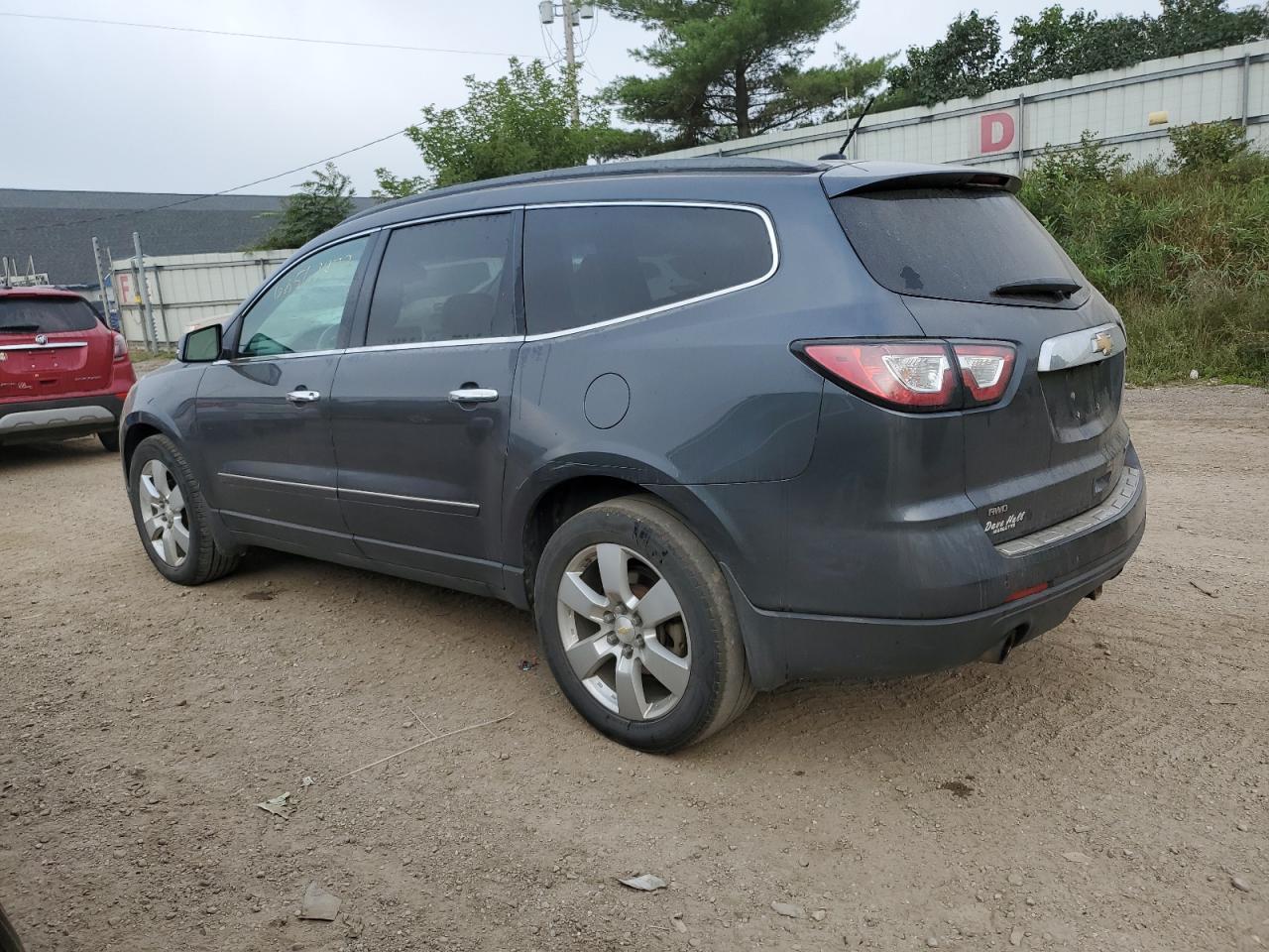 2014 Chevrolet Traverse Ltz - Image 2