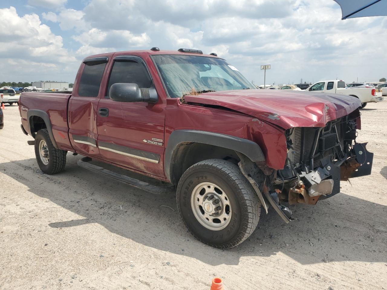 2004 Chevrolet Silverado C2500 Heavy Duty - Фото 4