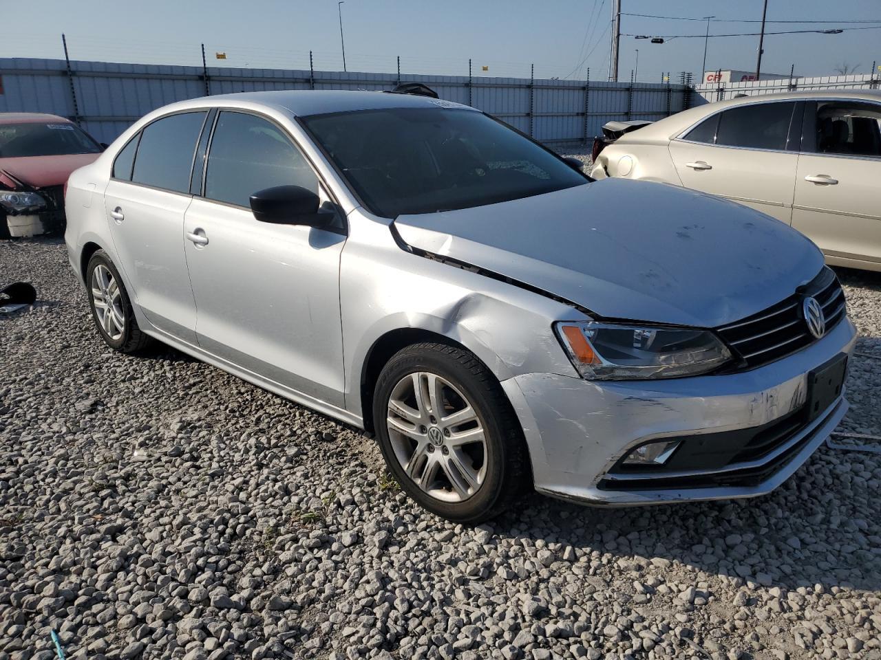 2015 Volkswagen Jetta Base - Фото 4