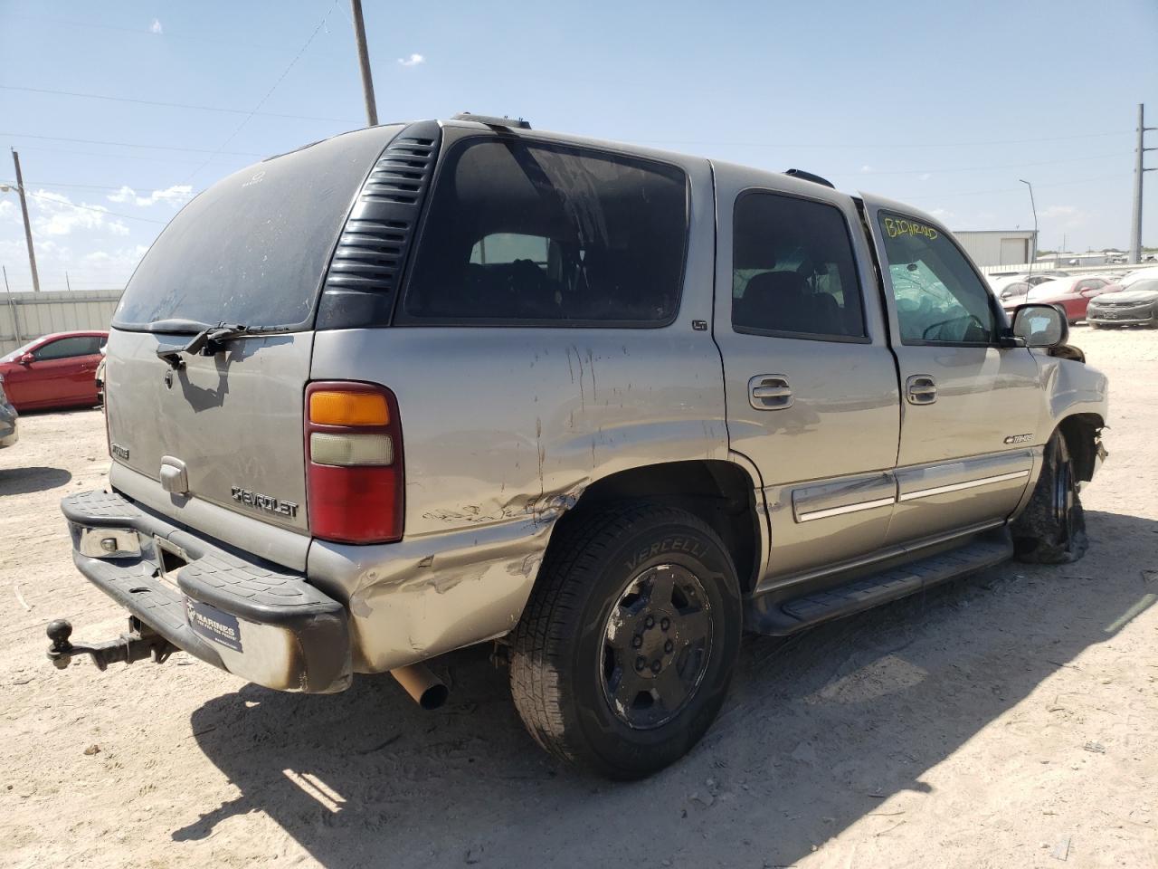 2001 Chevrolet Tahoe C1500 - Image 3