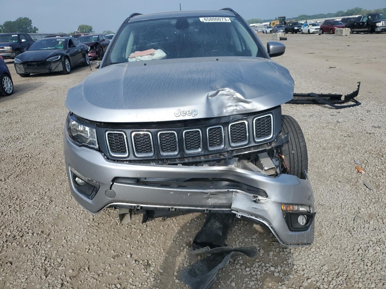 2020 Jeep Compass Latitude - Фото 5