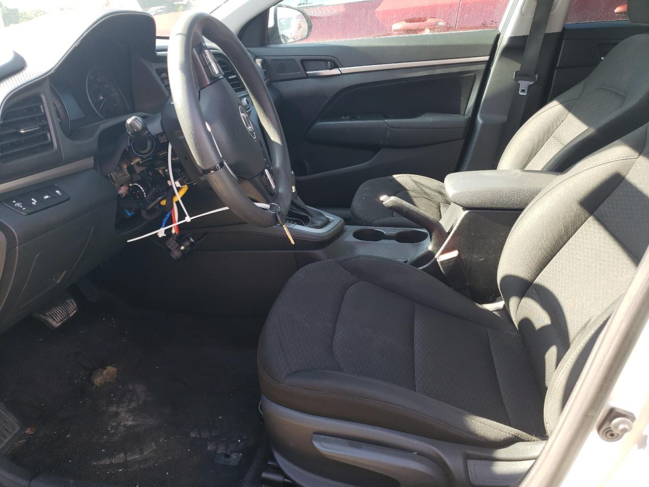 2019 Hyundai Elantra Sel - Image 7