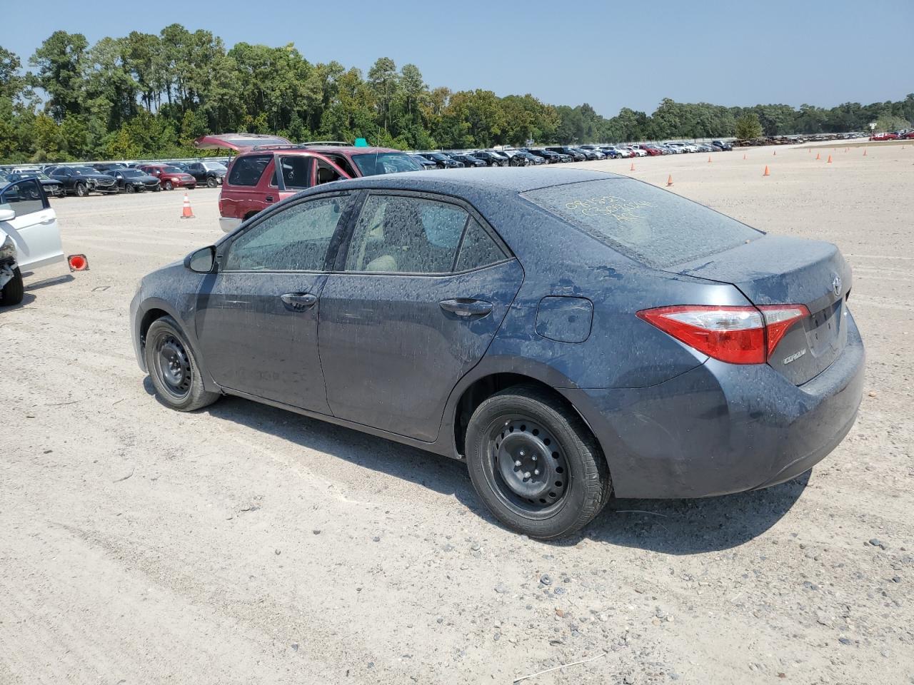 2015 Toyota Corolla L - Фото 2