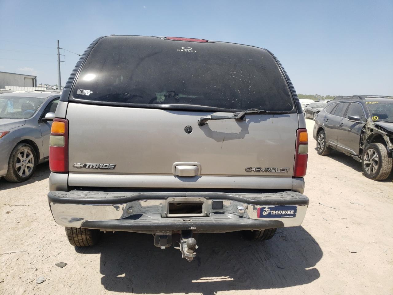 2001 Chevrolet Tahoe C1500 - Image 6