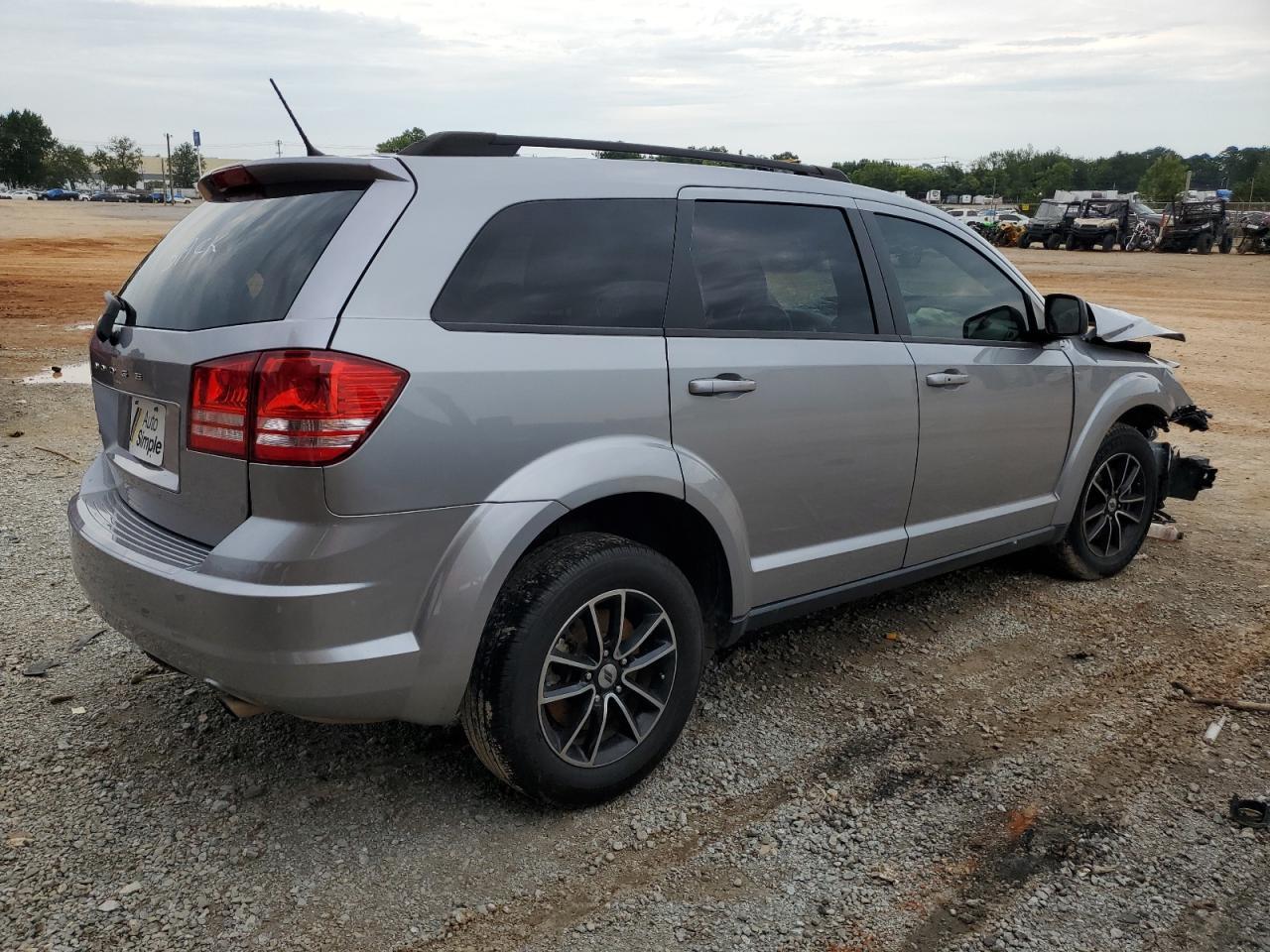 2018 Dodge Journey Se - Фото 3