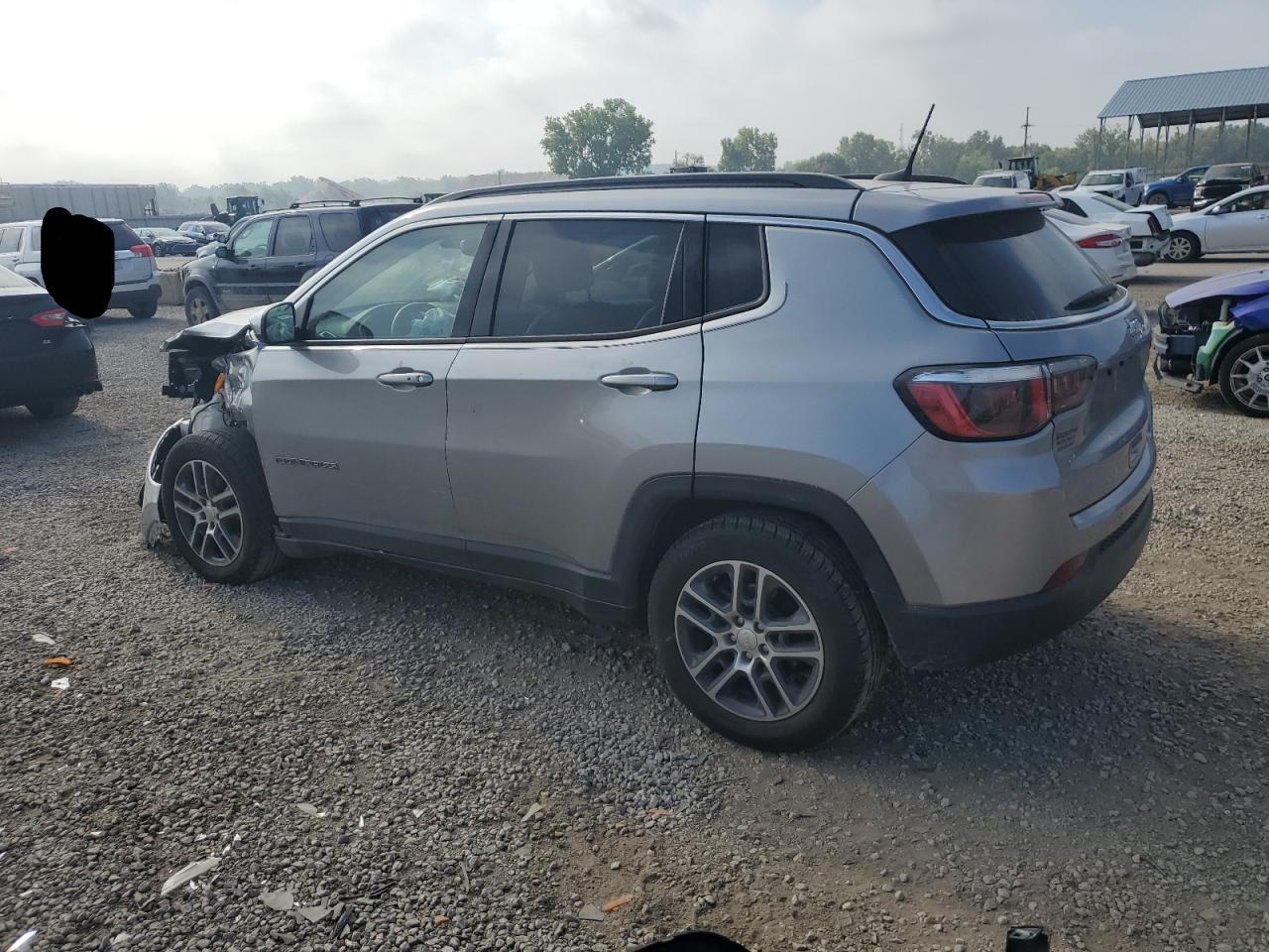 2020 Jeep Compass Latitude - Фото 2