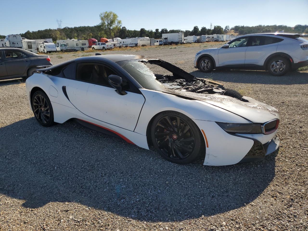 2016 BMW I8 - Image 4