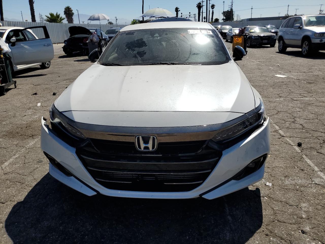 2022 Honda Accord Sport - Image 5