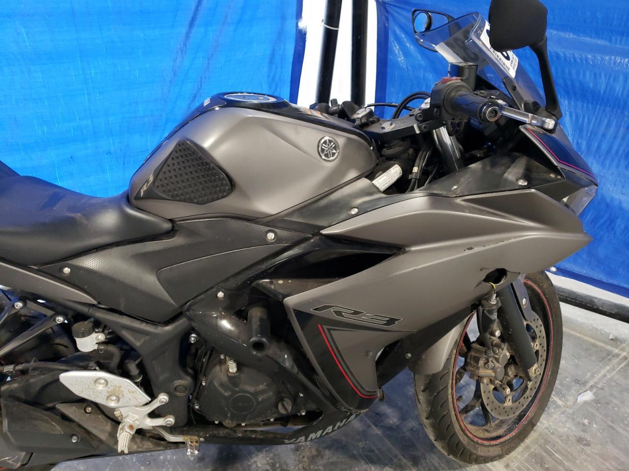 2016 Yamaha Yzfr3 - Image 5