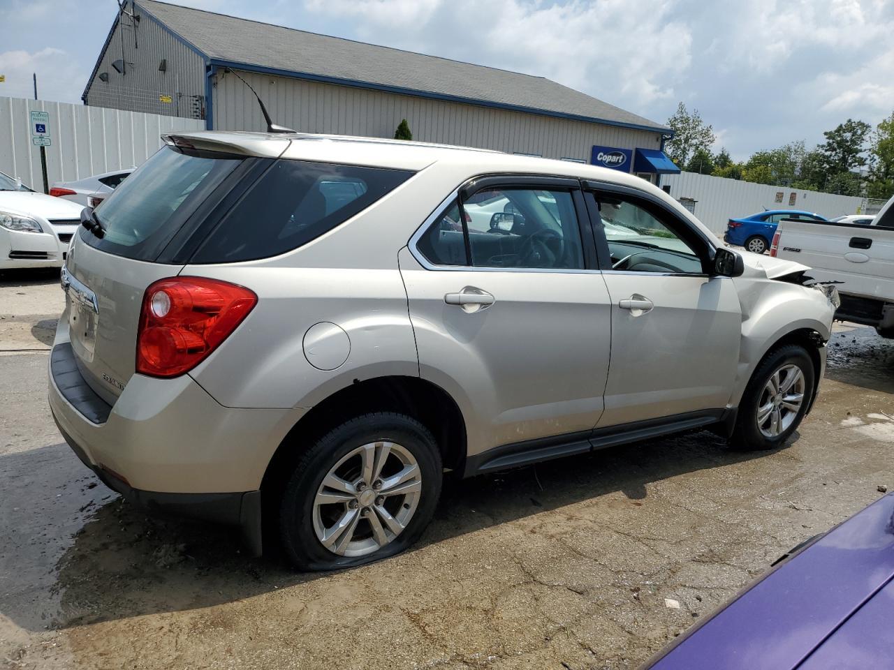 2013 Chevrolet Equinox Ls - Image 3