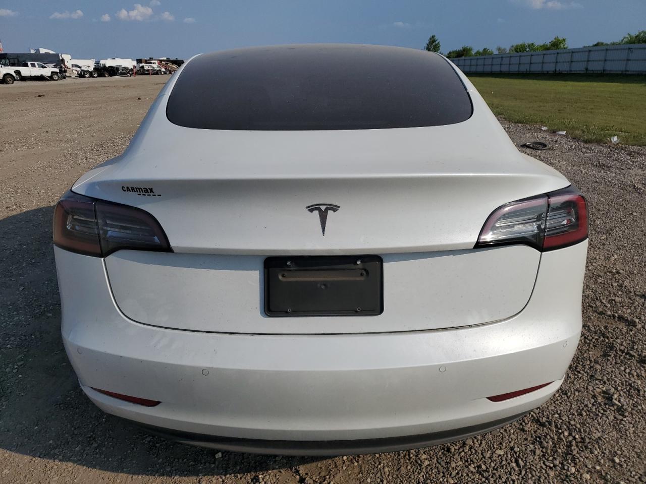 2021 Tesla Model 3 - Image 6