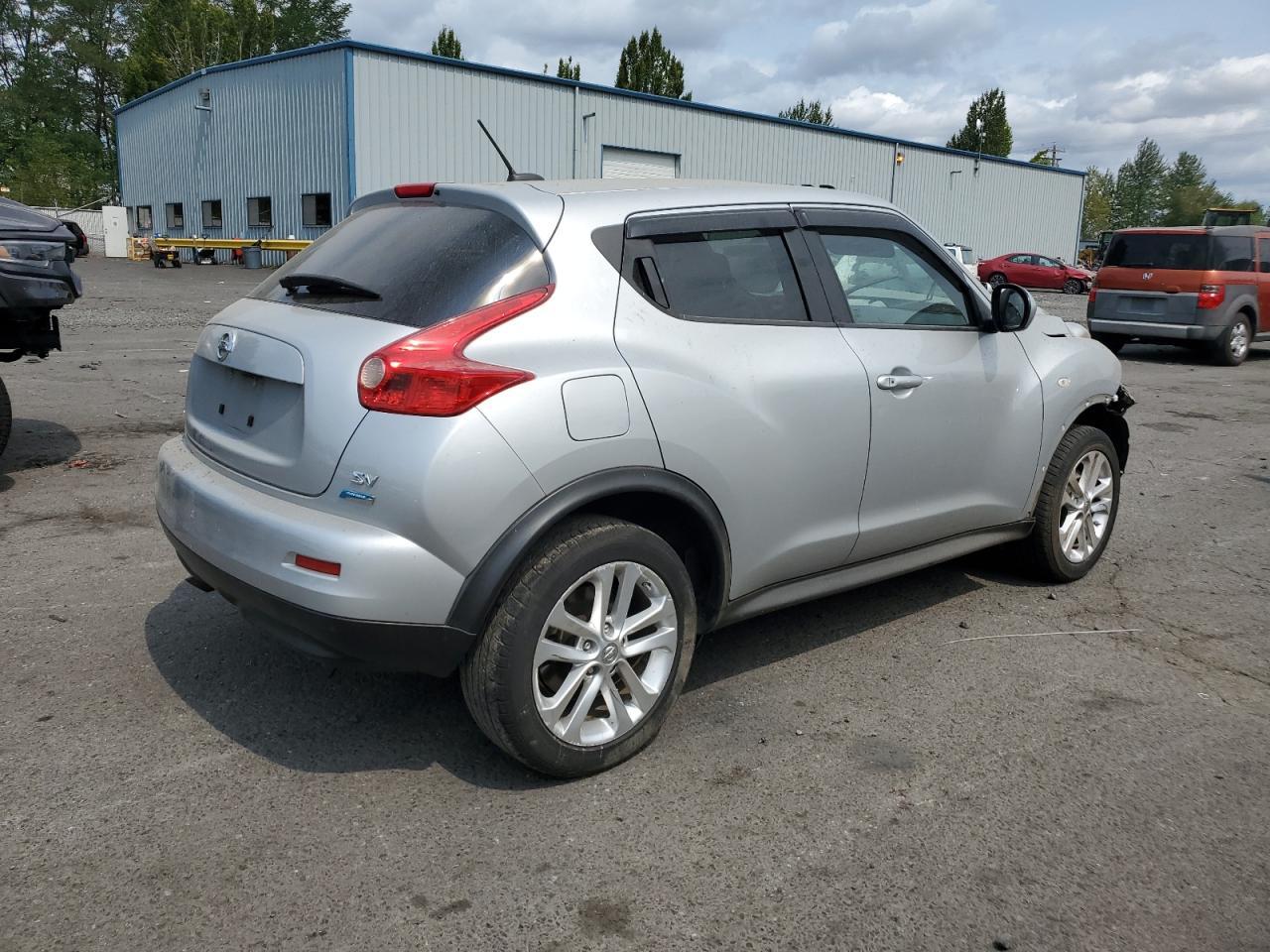 2013 Nissan Juke S - Фото 3