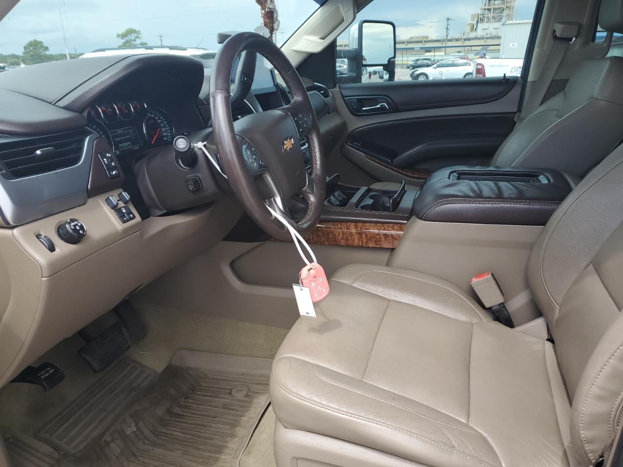 2015 Chevrolet Suburban C1500 Ltz - Фото 7