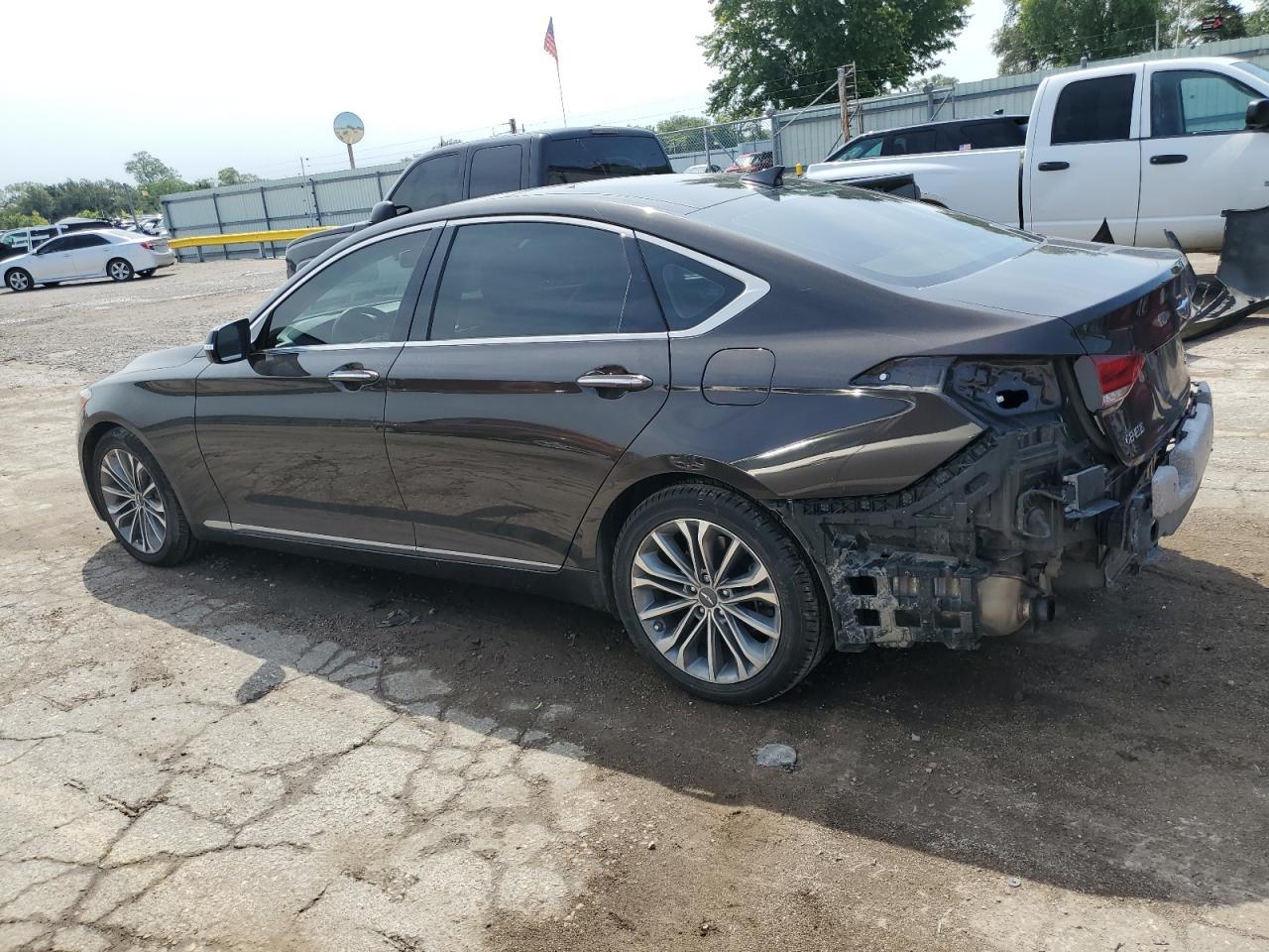2015 Hyundai Genesis 3.8L - Фото 2