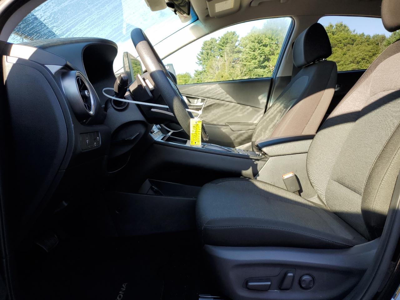2023 Hyundai Kona Se - Image 7