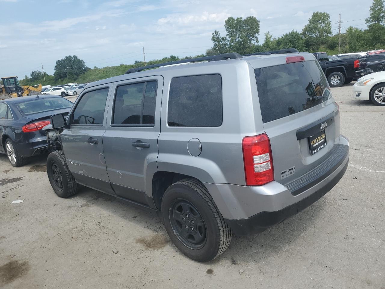 2016 Jeep Patriot Sport - Image 2