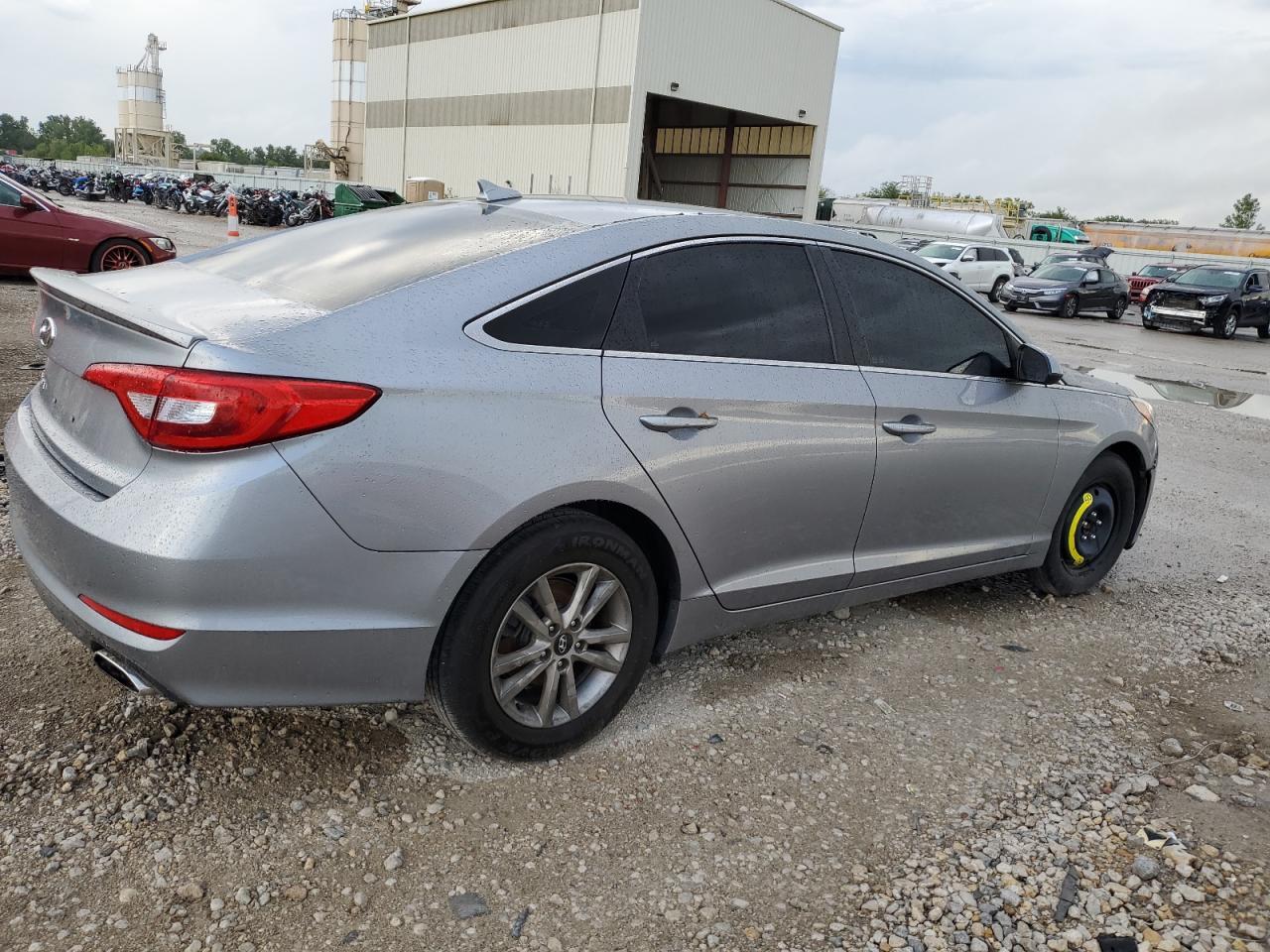2015 Hyundai Sonata Se - Image 3