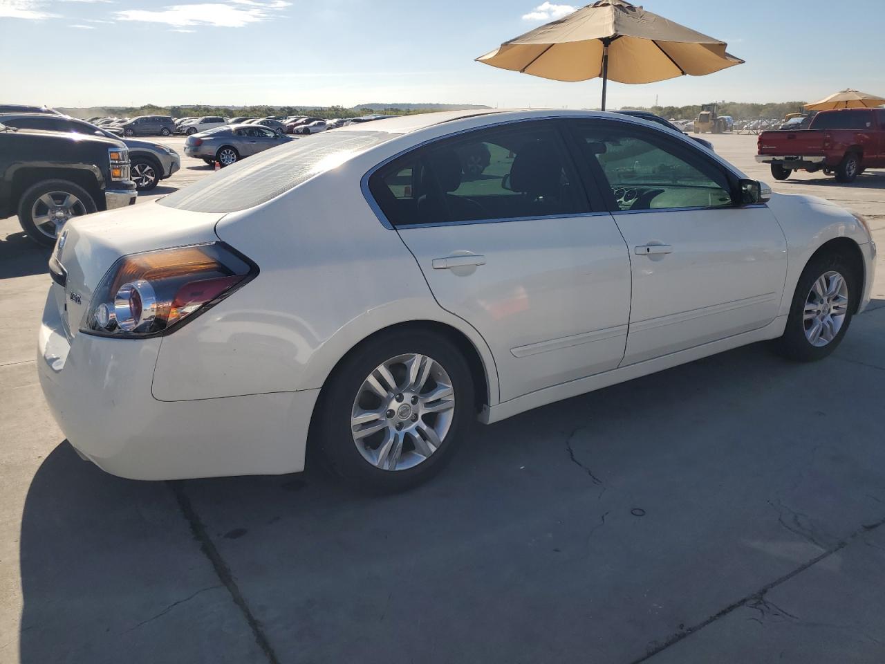 2012 Nissan Altima Base - Фото 3